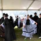 Un ball tradicional durant el popular aplec de Canòlich, ahir.