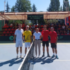 Part de l’equip nacional de Copa Davis, ahir a Tirana abans d’un dels partits.