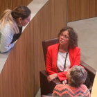 Judith Casal en una pausa avui en la sessió del Consell General