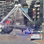 Vehicle volcat a l'Avinguda Consell d'Europa