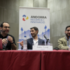 Yvan Lara, Pablo Tucat i Jorge Diaz a la presentació de l'estudi a la ciutadania