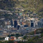 Vistes aèries d’Andorra la Vella i Escaldes-Engordany.