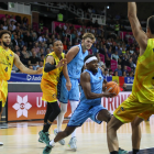 Jerrick Harding en una acció del partit contra el Gran Canaria