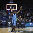 Jerrick Harding celebra una de les cistelles del MoraBanc al partit d’ahir.