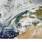 Imatge del Meteosat del dia 29-10-24, que mostra la nuvolositat i els nuclis tempestuosos a la meitat sud i sud-est de la península.
