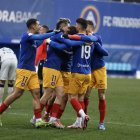 Els jugadors de l'FC Andorra celebren un dels gols