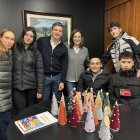 Els alumnes del projecte Creixem amb els cònsols comunals