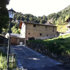 Camí a Segudet per accedir als habitatges.