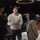 El cap de l'àrea del Bici Lab Andorra, Eduard Tarrés conversa amb els cònsols d'Andorra la Vella, Sergi González i Olalla Losada.