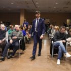 El cònsol major d’Andorra la Vella, Sergi González, abans de començar la reunió de poble.