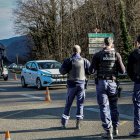 Un control de les forces de seguretat franceses a Tarascó, dilluns passat.