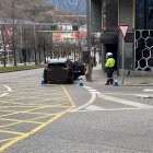 El vehicle accidentat aquest matí a la rotonda del Km. 0