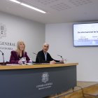 La Subsíndica general, Sandra Codina, i el president de la delegació andorrana a l'APF, Marc Magallon, durant la roda de premsa del Dia internacional de la Francofonia.