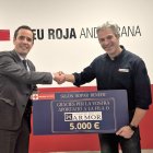 Entrega del xec de la Fundació Armor a la Creu Roja per a l'hotel Peralba