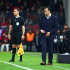 El seleccionador, Koldo Álvarez, a Albània.