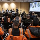 El comú d'Andorra la Vella ha organitzat una taula rodona amb motiu del Dia mundial de la seguretat i salut en el treball.



Foto: Comú d'Andorra la Vella/Tony Lara