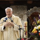 El Copríncep Episcopal, Joan Enric Vives, celebrant la missa.