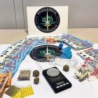 Un comís de droga de la policia.