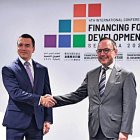Espot amb el president de l’Equador, Noboa.