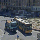 El camió avariat a la rotonda de la Comella.