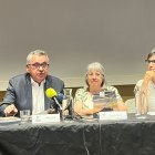 Albert Moles, Àngels Mach i Marta Fonelleda en la presentació del llibre de la Diada de Prada