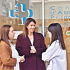 La llevadora Noemí Morell, Cristina Pérez i la infermera Maria Crespo.
