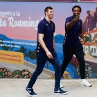 Rubén Guerrero i Morris Udeze a la seu d’Andorra Telecom.