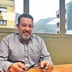 Degà del col·legi, Òscar Fernández.