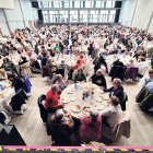 Gent gran a la Festa Magna.