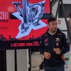 Els pilots residents Toni Bou i Gabriel Marcelli, ahir a la seu d’Andorra Turisme.