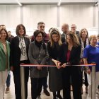 La consellera d'Infància i Gent Gran d'Escaldes-Engordany, Maria Corriço, juntament amb la cònsol major d'Escaldes-Engoradany, inaugura el Saló de la Gent Gran.