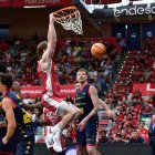 Raieste esmaixa davant la passivitat defensiva tricolor