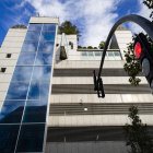 Imatge dels ascensors de la plaça del Poble