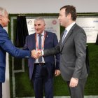 Els representants de FIFA i UEFA amb Fêlix Älvarez