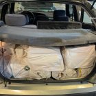 Els paquets comissats per la policia en el vehicle.