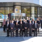 El Copríncep episcopal, Josep-Lluís Serrano Pentinat, amb els representants del comú d'Encamp.