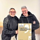 Sandra Cano, presidenta d’ADJRA, i Mònica Martínez, psicòloga.