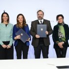 La ministra de Salut, Helena Mas, i el rector de la Universitat d'Andorra, Juli Minoves, durant la presentació del curs.