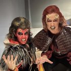 Alumnes de l’escola caracteritzats de dimonis.