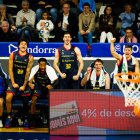 Els tricolors celebren una esmaixada.