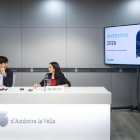 Els cònsols presentant els pressupost d'inversions del comú per l'any 2026.