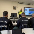 Agents durant la formació.