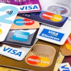 Diverses targetes de crèdit.