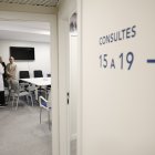 Visita de les autoritats a les noves dependències de Salut Mental.