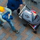 Una família amb infants.