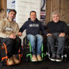 El pilot andorrà, Albert Llovera, durant la presentació de l'escola de mobilitat adaptada.