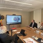 Una de les sessions de treball entre el director del Centro de Documentación Judicial d'Espanya i el CSJ.