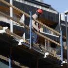 Operaris treballant.