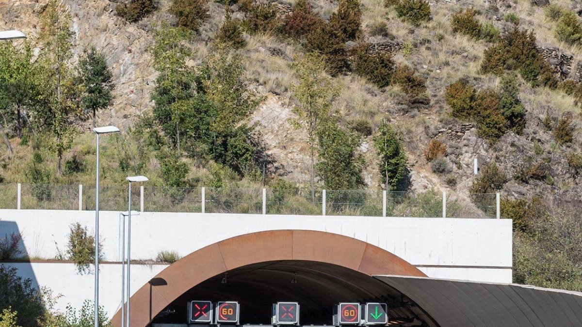 Un dels accessos al túnel de la Tàpia, a Sant Julià de Lòria