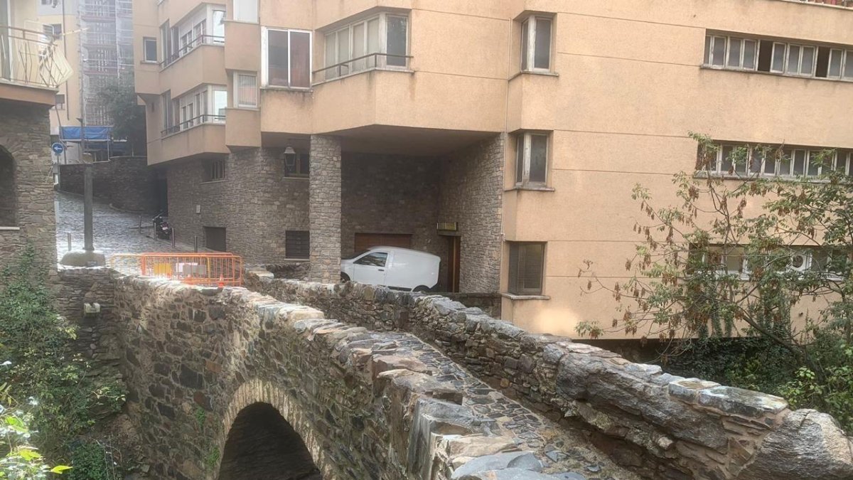 El pont dels Escalls restaurat